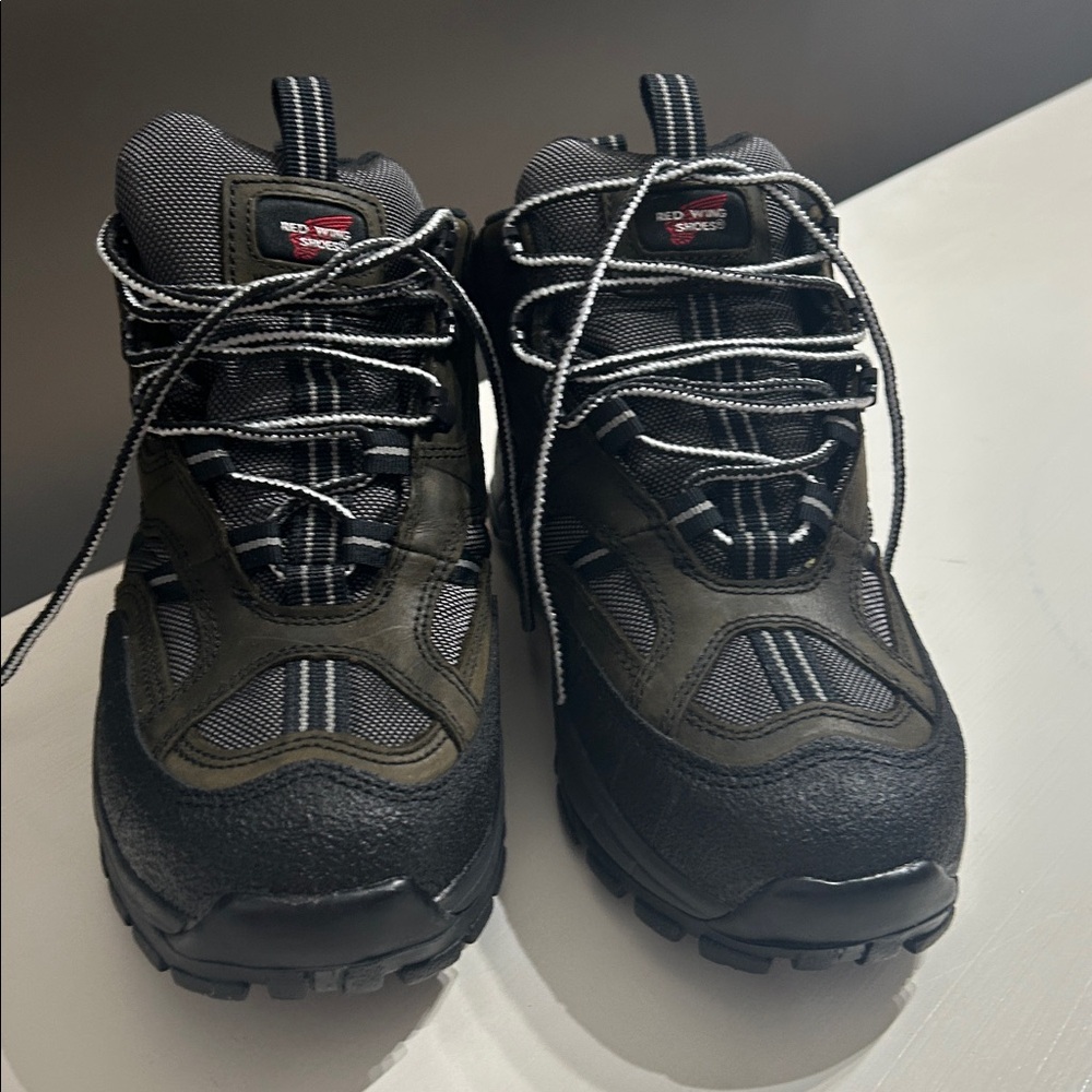 Red Wing Truhiker Shoe/ Boot - Picture 2 of 6